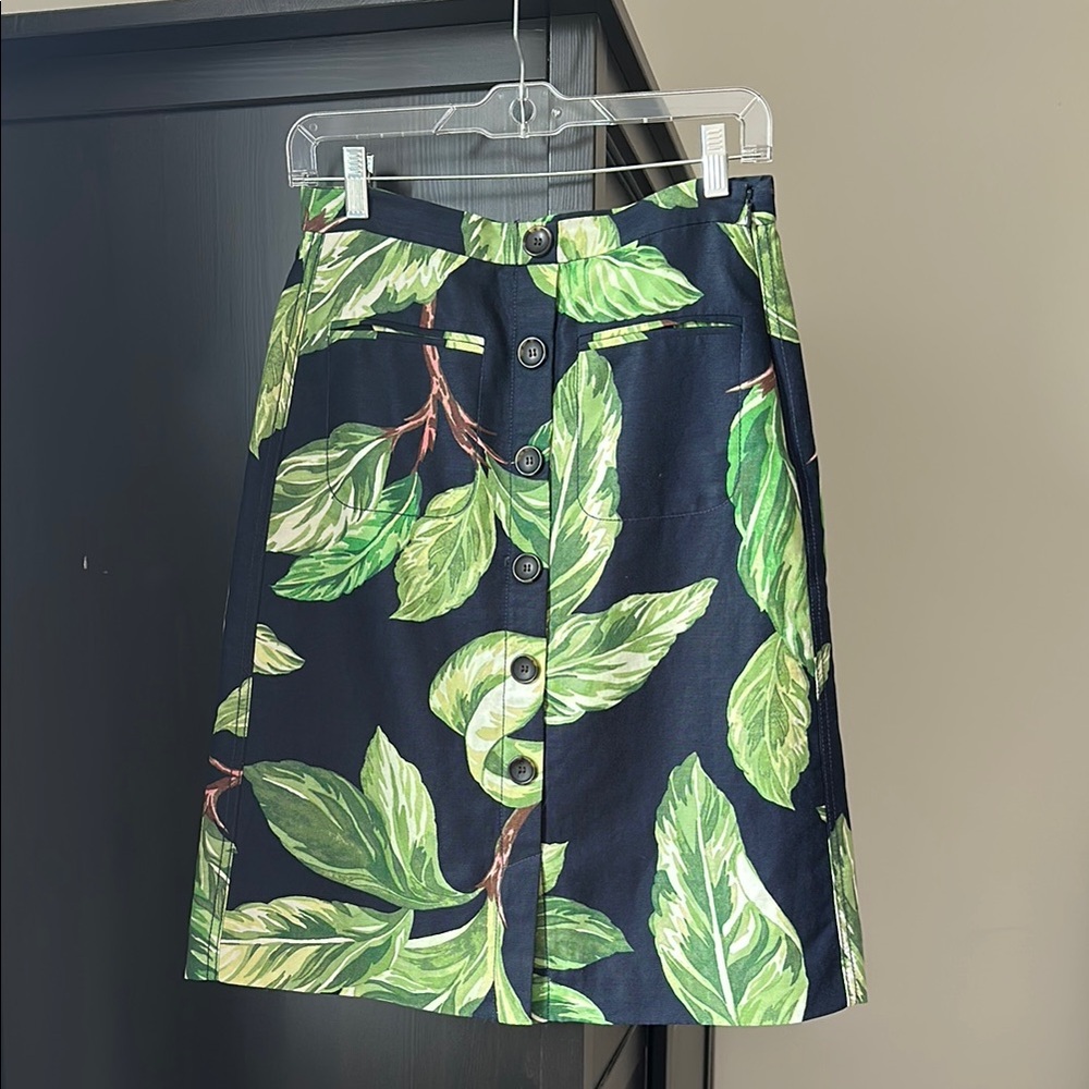 Ann Taylor Leaf Print Button-Front Skirt